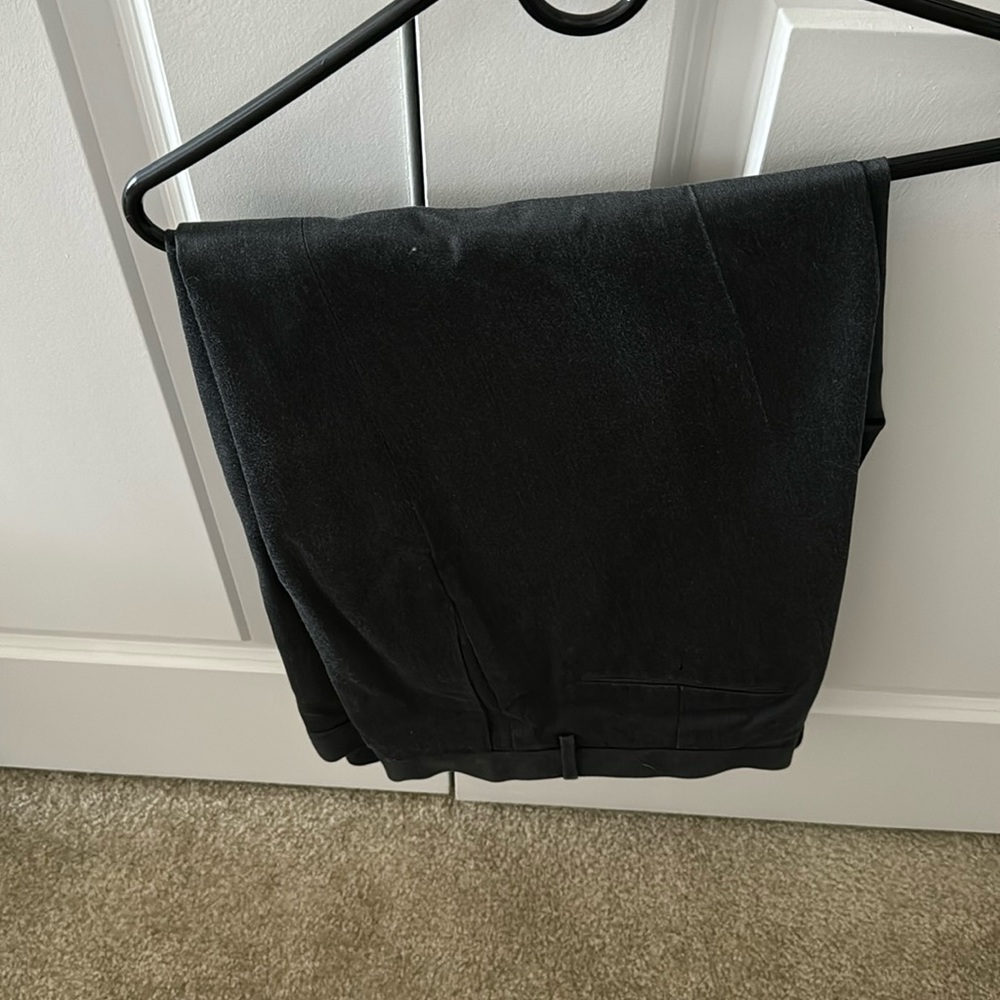 Charcoal Dockers classic fit dress pants never worn.